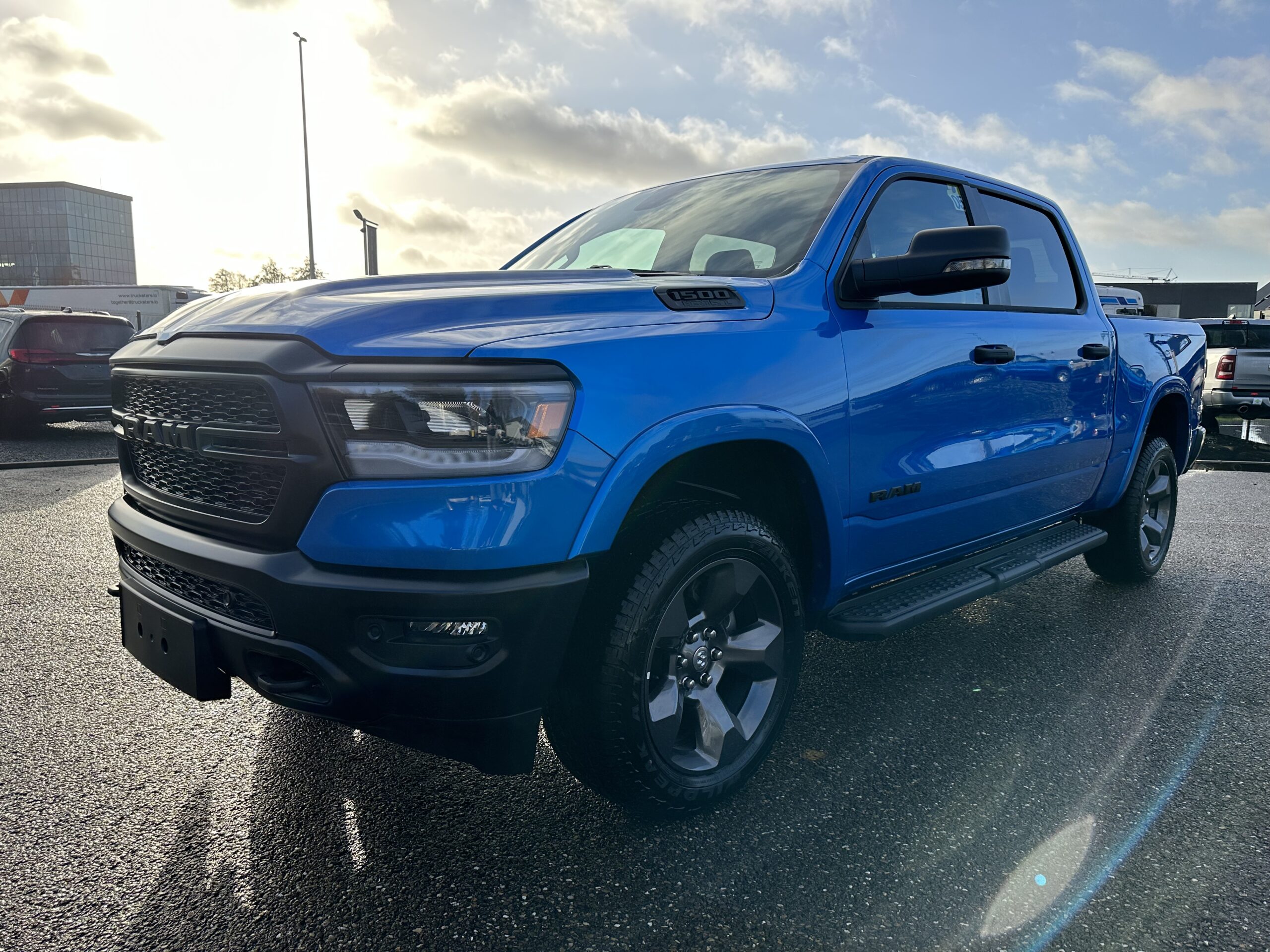 2023 RAM BIGHORN Built To Serve Edition