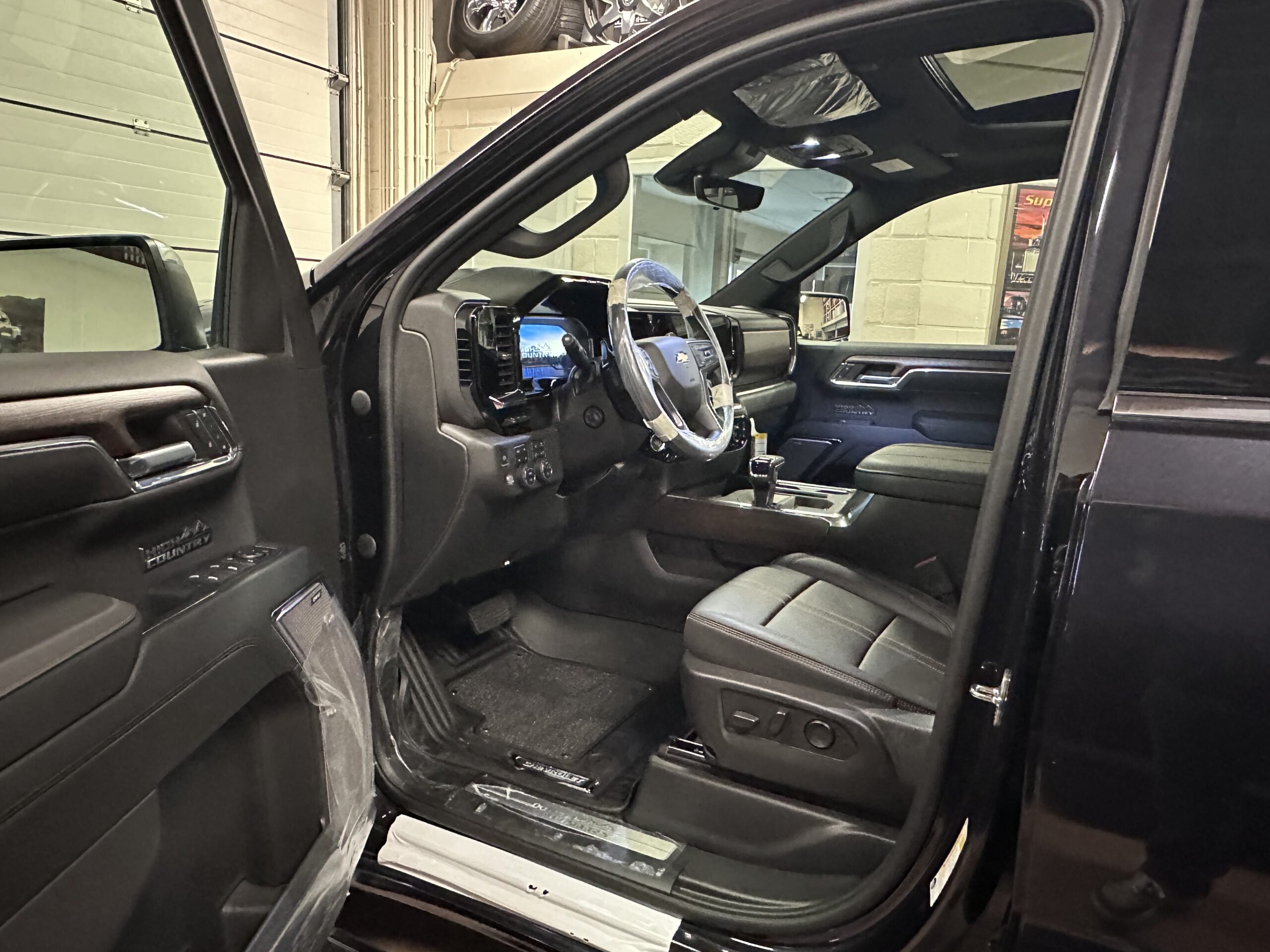 Chevrolet Silverado Z71 High Country