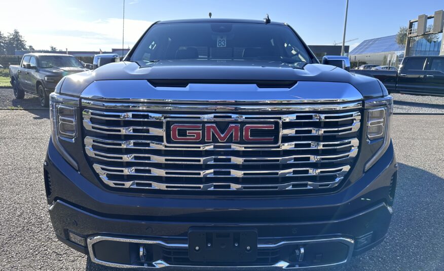 GMC Sierra Denali 3.0L Duramax Diesel